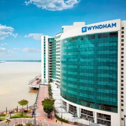 Wyndham Guayaquil Puerto Santa Ana